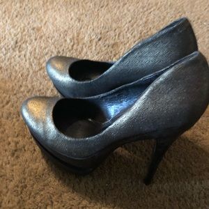 Heels size 10 women!